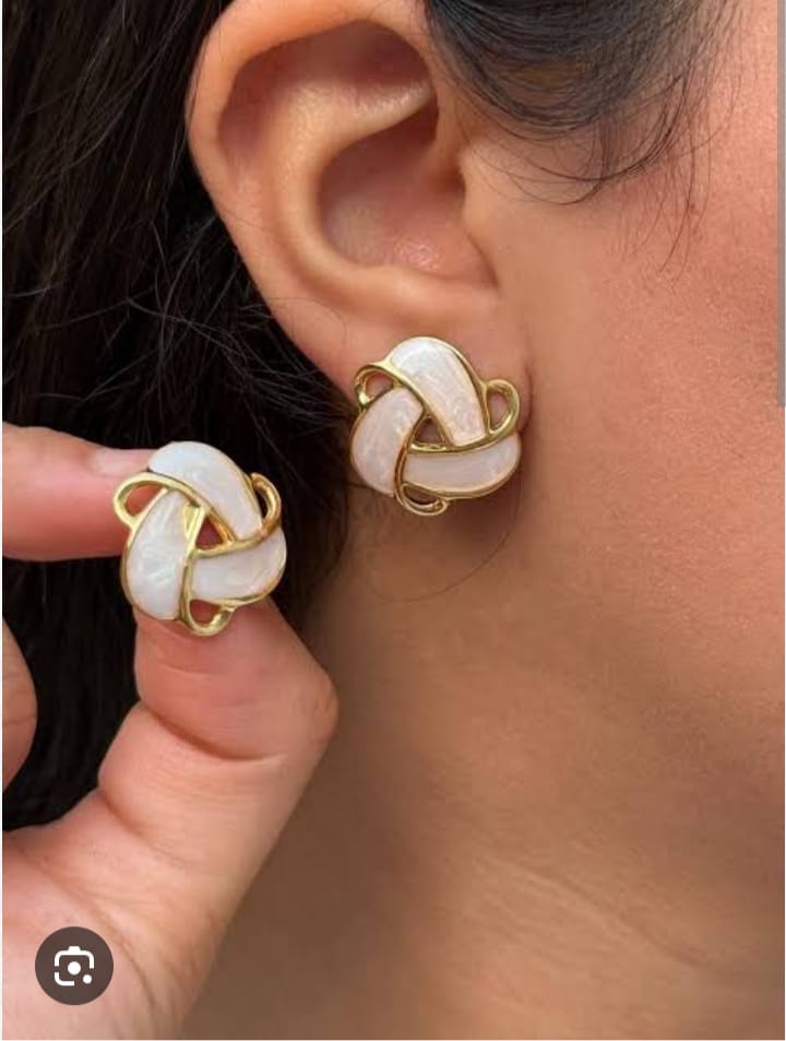 Elegant Knot Design Studs