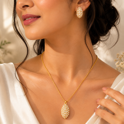 Pavé Pearl Set