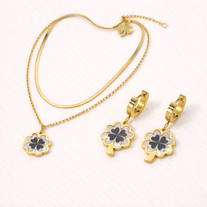 The Fourleaf Clover Set