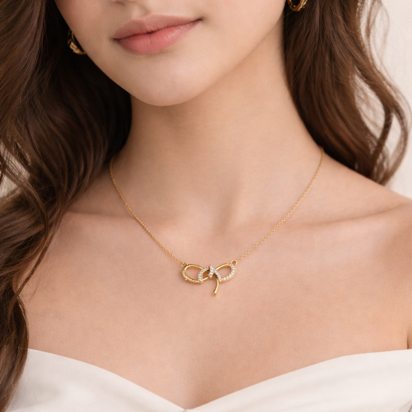 Radiant Ribbon Charm