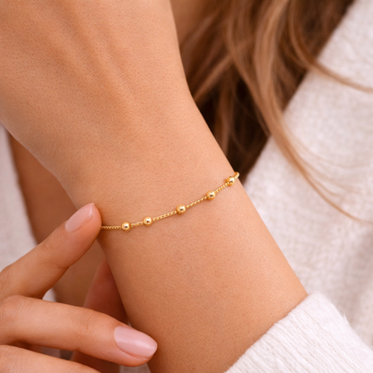 Golden Linear Glow Bracelet