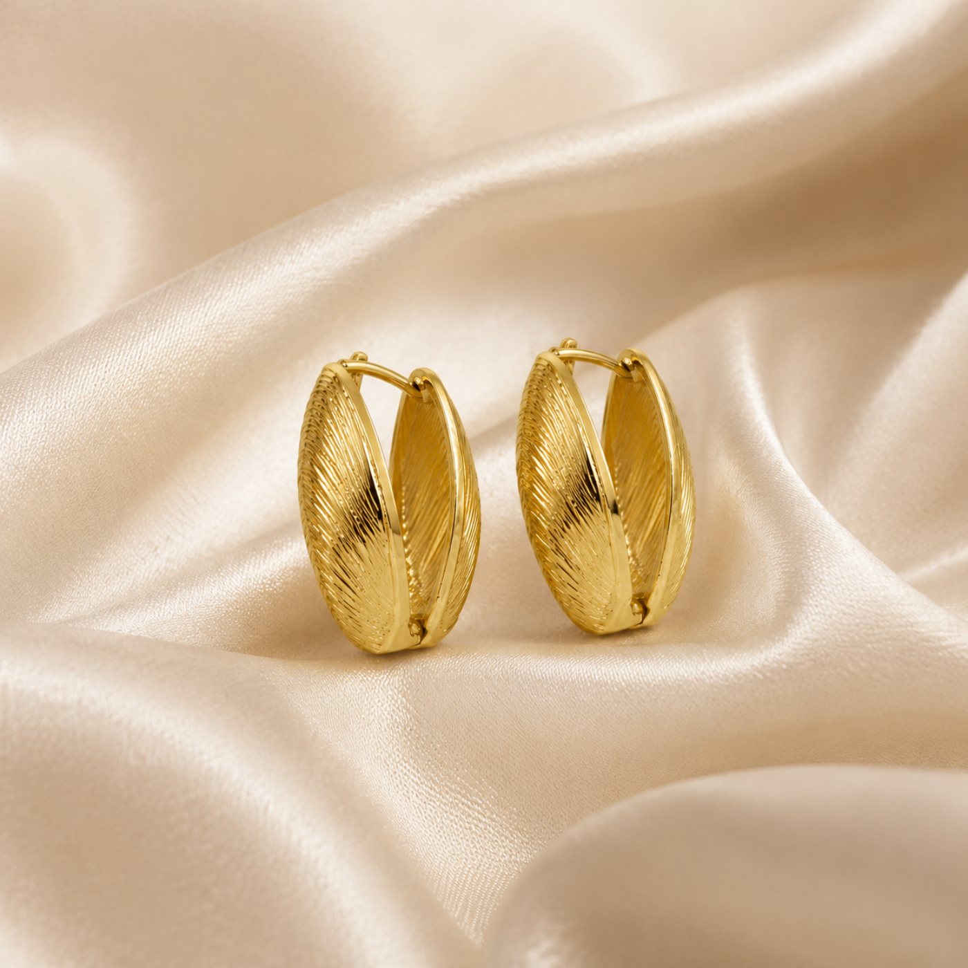 Capri Sculpted Hoops