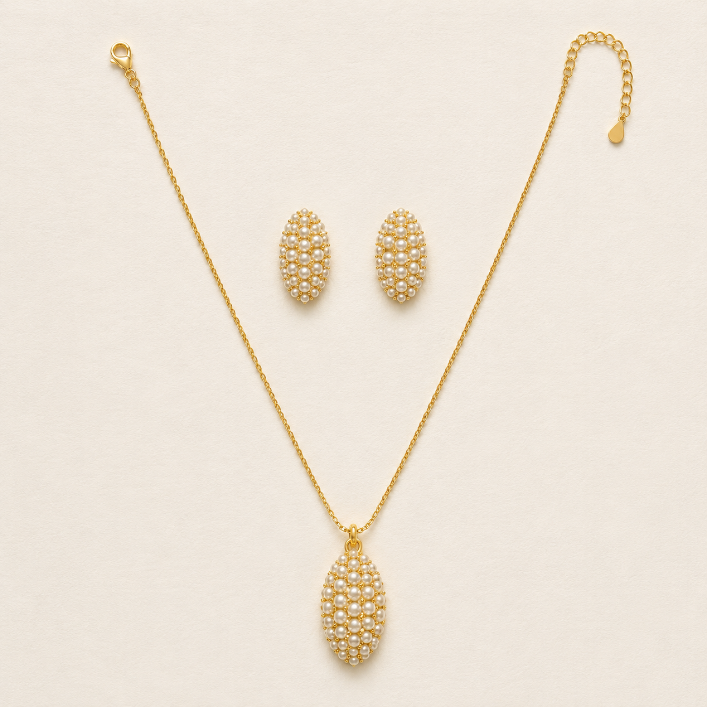 Pavé Pearl Set