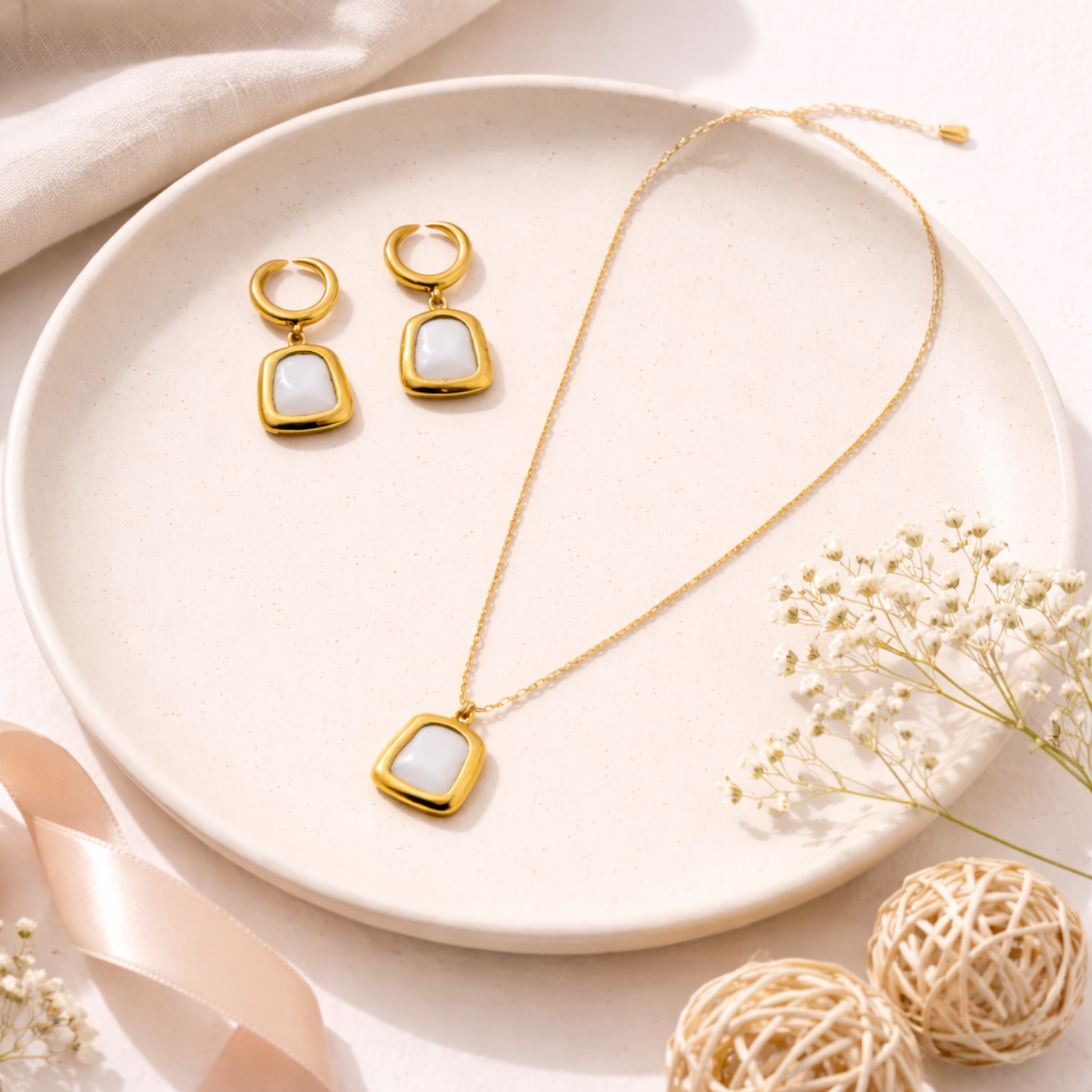 Opaline Muse